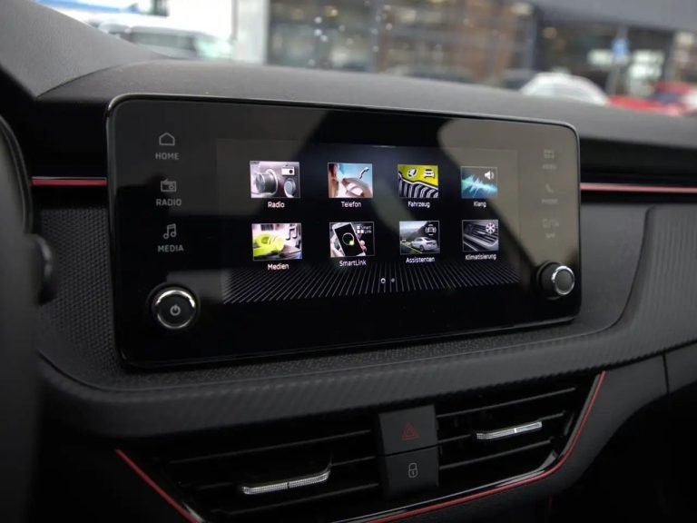 Skoda Kamiq Monte Carlo 1.0 TSI - photo 17