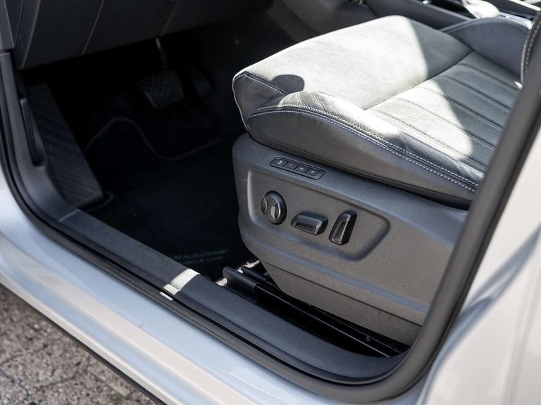 Skoda Karoq 2.0 TDI 4×4 DSG Style - photo 12