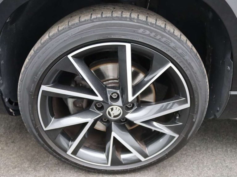 Skoda Karoq 2.0 TSI 4×4 DSG Sportline - photo 12