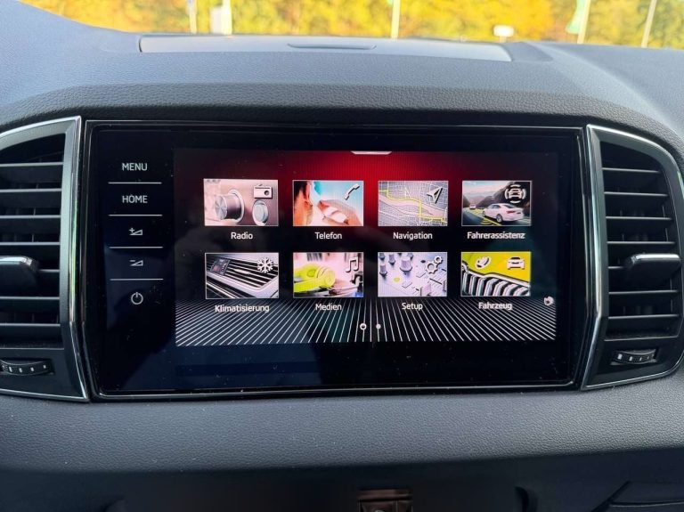 Skoda Karoq 1.5 TSI DSG Tour - photo 17