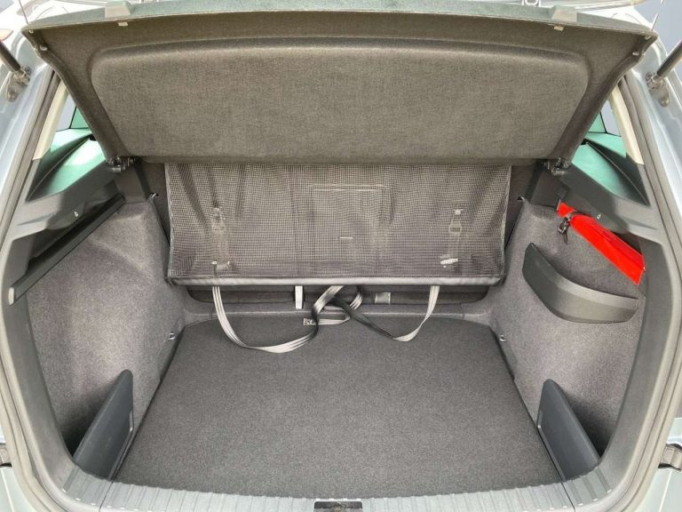 Skoda Karoq 1.5 TSI DSG Clever - photo 12