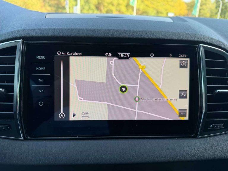 Skoda Karoq 1.5 TSI DSG Tour - photo 18