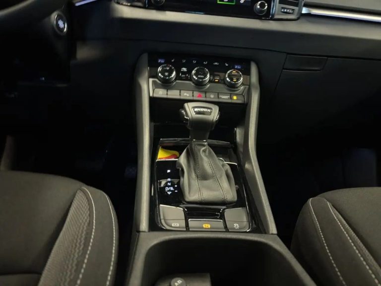Skoda Karoq 1.5 TSI DSG Selection - photo 13