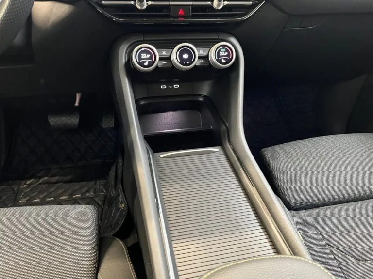 Skoda Kodiaq Selection 1.5 TSI mHEV - photo 9