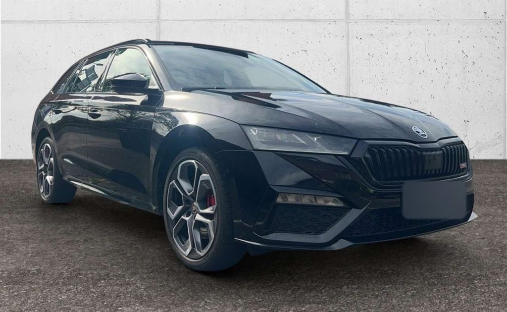 Skoda Octavia Combi 1.4 TSI iV RS