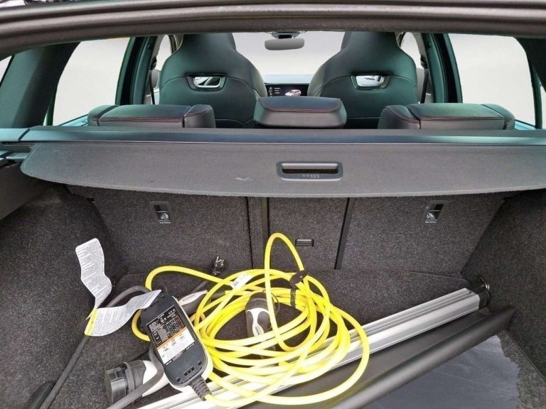 Skoda Octavia Combi RS 1.4 TSI iV DSG - photo 10