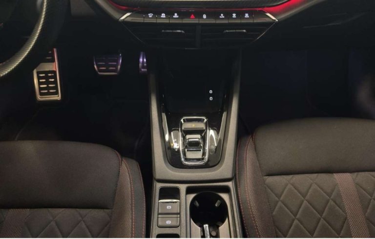 Skoda Octavia Combi RS 1.4 TSI iV - photo 13