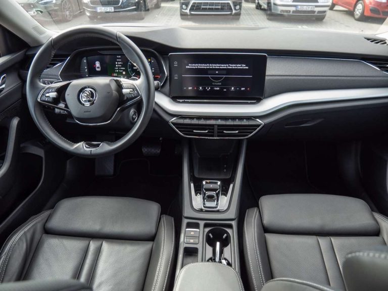 Skoda Octavia Combi RS 1.4 TSI iV - photo 3