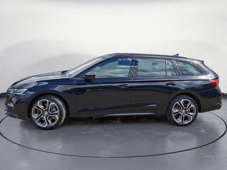 Skoda Octavia Combi RS 1.4 TSI iV DSG - photo 3