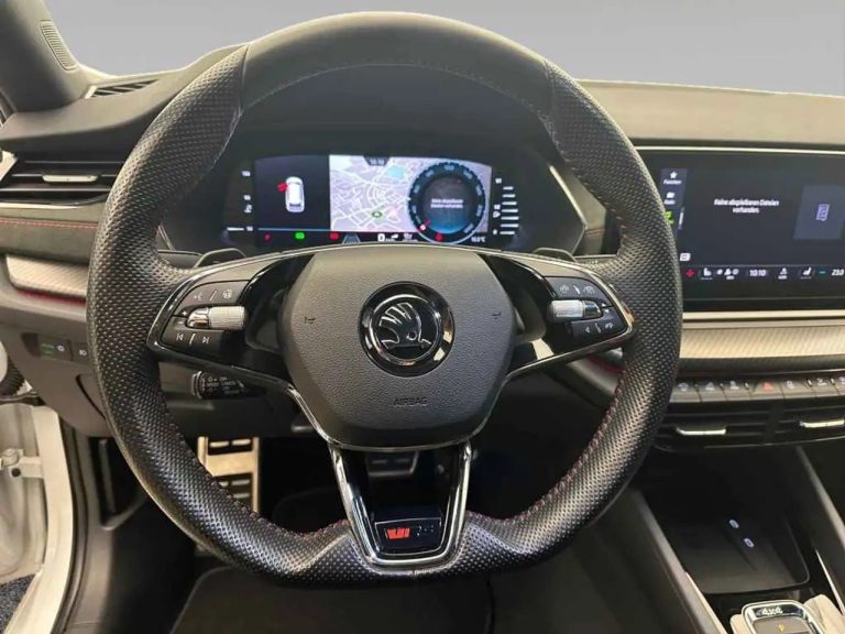 Skoda Octavia Combi RS 2.0 TDI 4×4 - photo 12