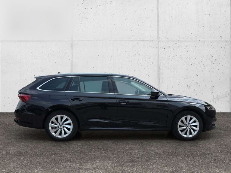 Skoda Octavia Combi 2.0 TDI DSG Selection - photo 6