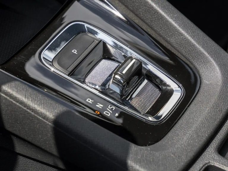 Skoda Octavia Combi RS 2.0 TSI DSG - photo 8