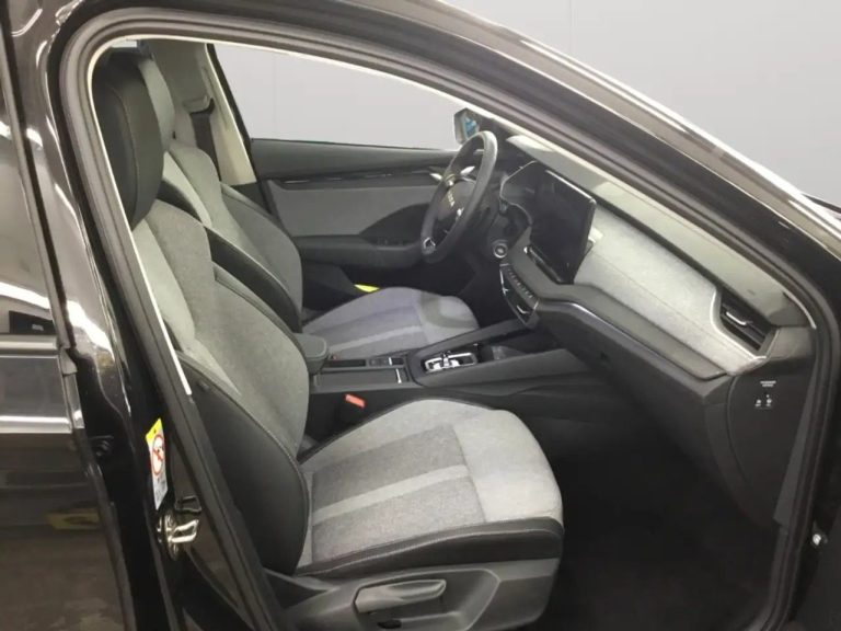 Skoda Octavia Combi 1.5 TSI DSG Selection - photo 15