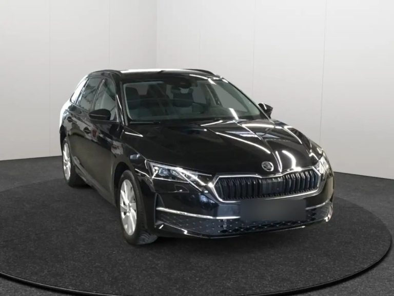 Skoda Octavia Combi 1.5 TSI DSG Selection - photo 3