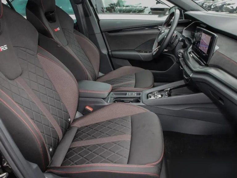 Skoda Octavia Combi RS 2.0 TDI 4×4 - photo 4