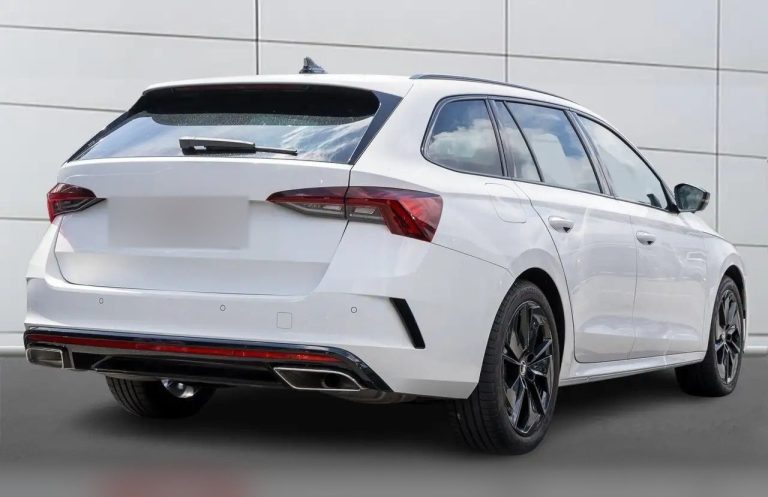 Skoda Octavia Combi RS 2.0 TSI DSG - photo 2