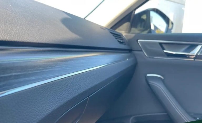 Skoda Superb Combi Style 2.0 TDI DSG - photo 18