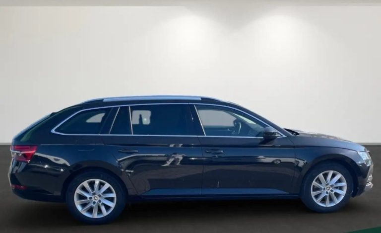 Skoda Superb Combi Style 2.0 TDI DSG - photo 2
