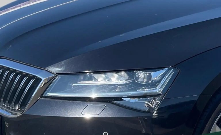 Skoda Superb Combi Style 2.0 TDI DSG - photo 4