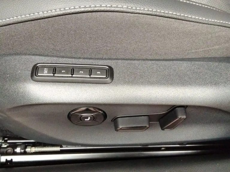 Skoda Superb Combi 1.5 TSI iV Sportline - photo 8