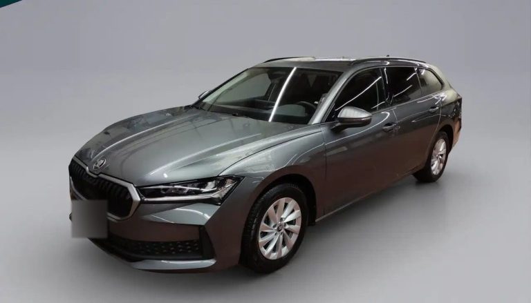 Skoda Superb Combi 1.5 TSI DSG