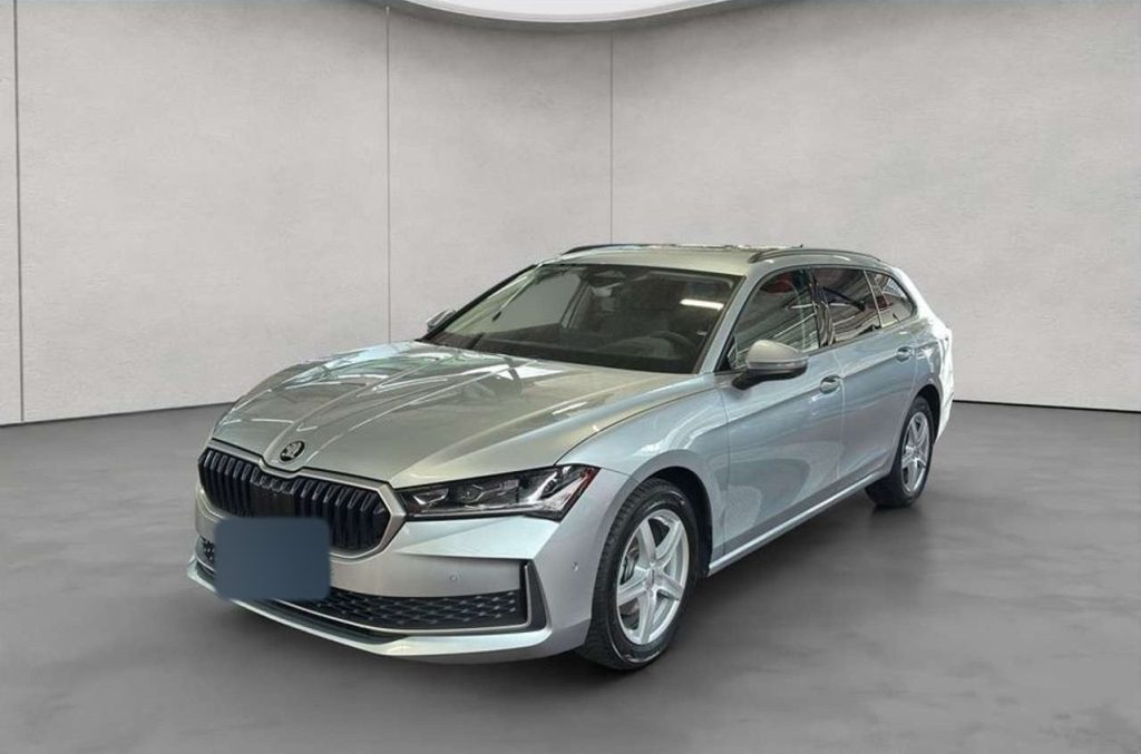 Skoda Superb Combi 2.0 TDI DSG Selection