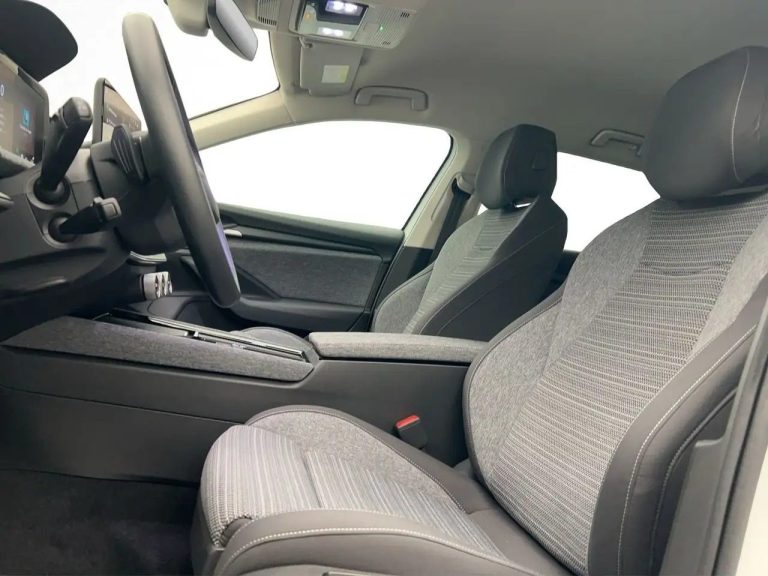 Skoda Superb Combi 1.5 TSI iV Selection - photo 10