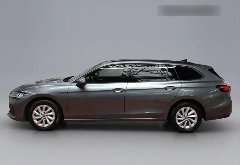 Skoda Superb Combi 1.5 TSI DSG - photo 2