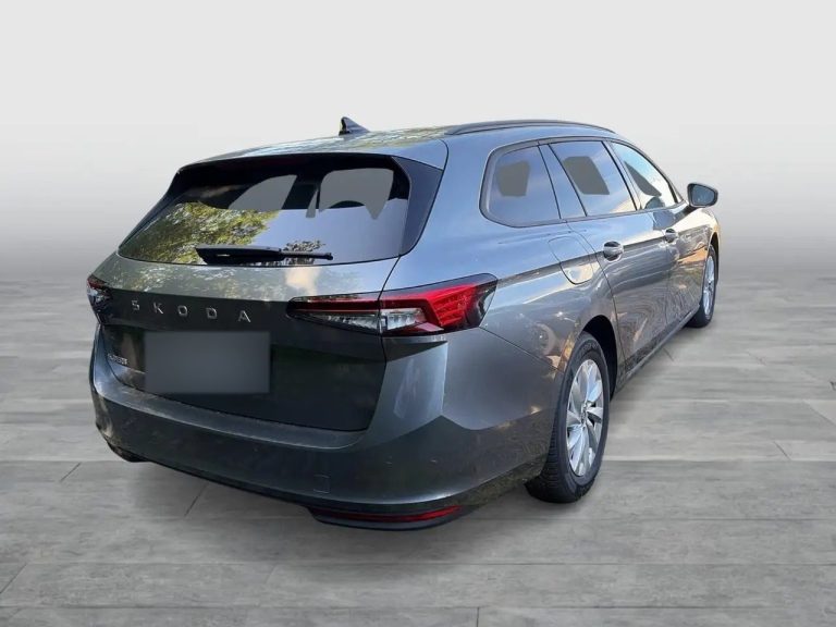 Skoda Superb Combi 1.5 eTSI - photo 3