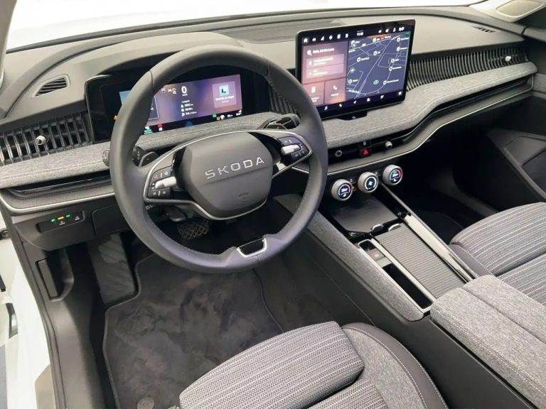 Skoda Superb Combi 1.5 TSI iV Selection - photo 5