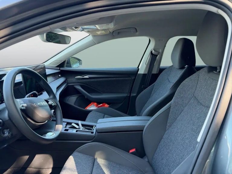 Skoda Superb Combi 1.5 eTSI - photo 7