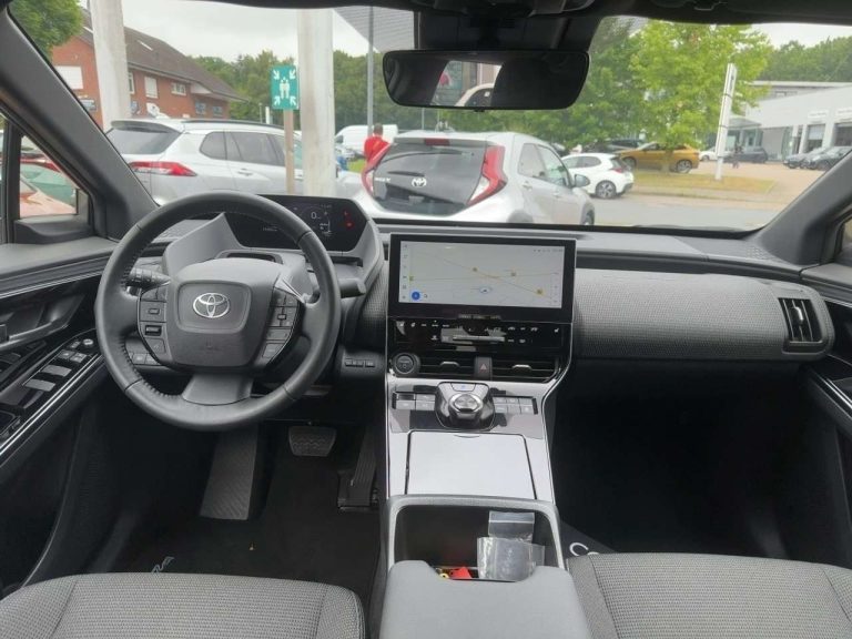 Toyota bZ4X Comfort - photo 6