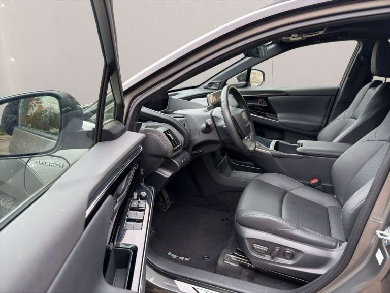Toyota bZ4X AWD Lounge - photo 11