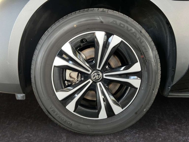 Toyota bZ4X FWD - photo 12