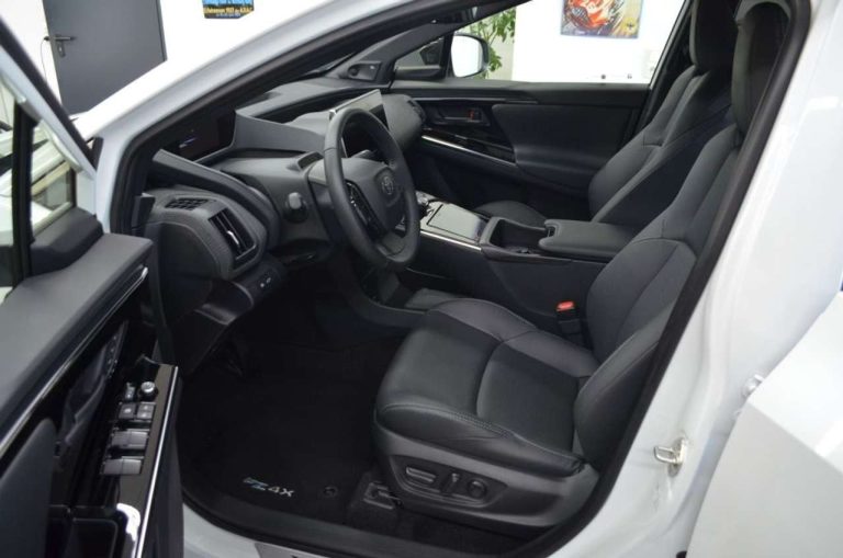 Toyota bZ4X Comfort Technik - photo 7