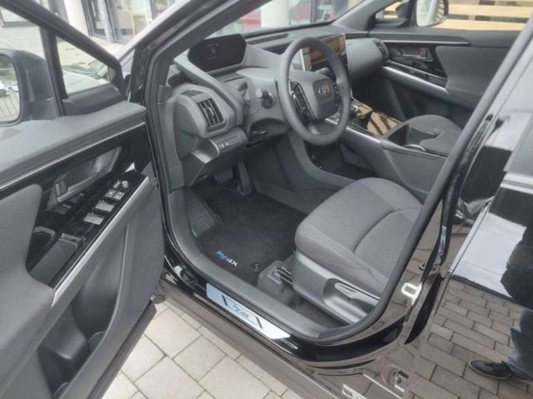 Toyota bZ4X Comfort - photo 7