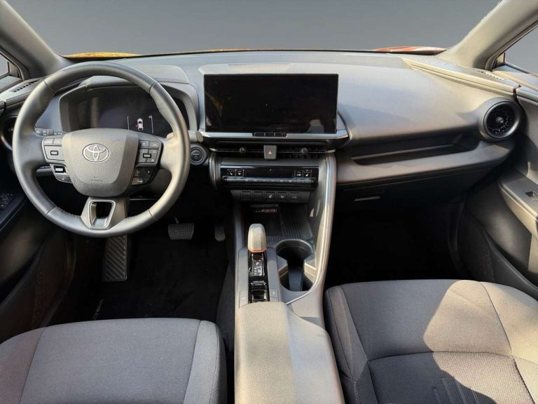 Toyota C-HR 1.8 Hybrid Team Deutschland - photo 10