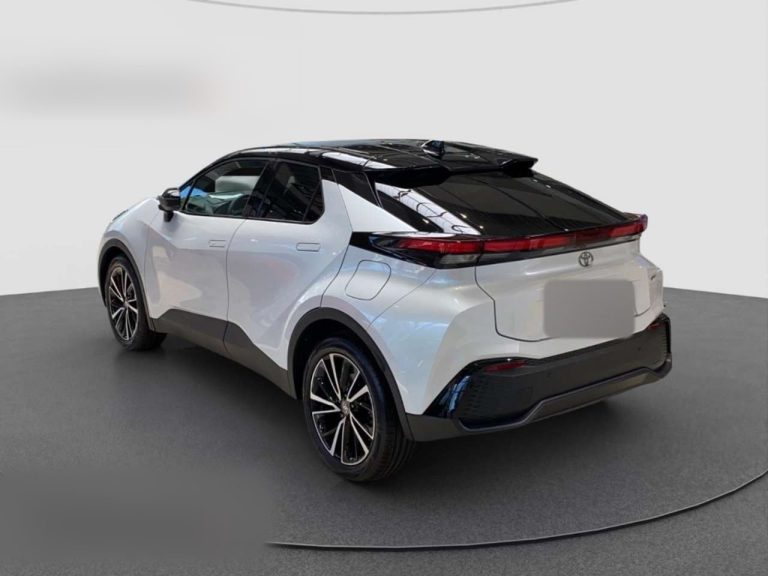 Toyota C-HR 1.8 Hybrid Team D - photo 2