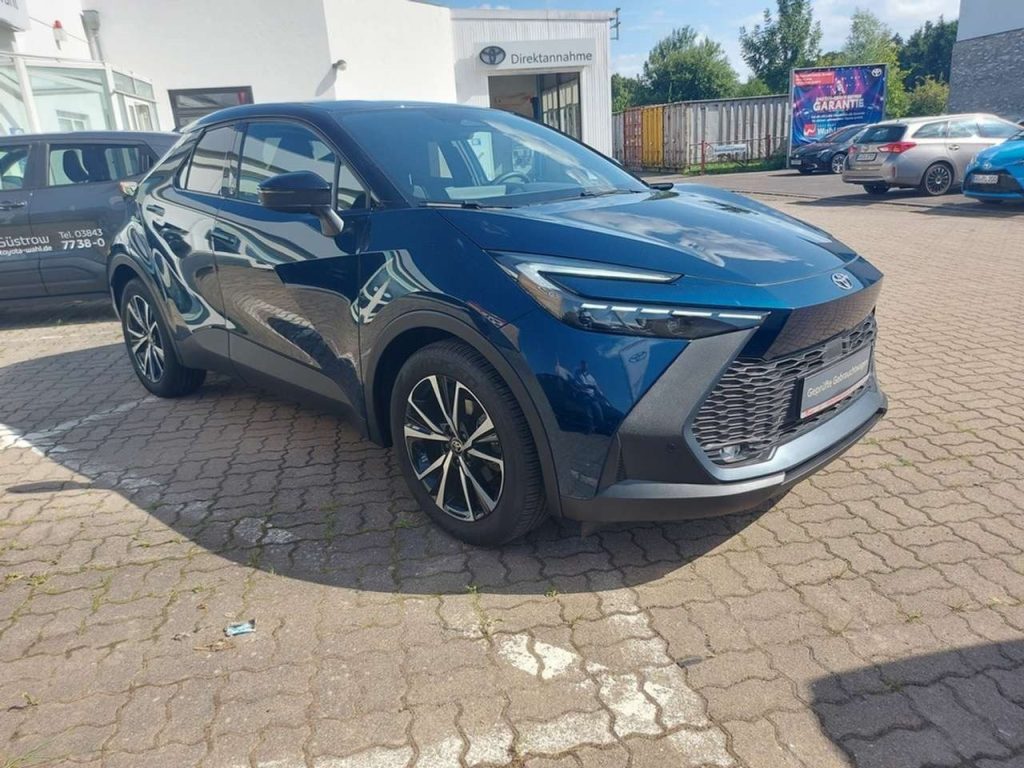 Toyota C-HR 1.8 Hybrid Team Deutschland