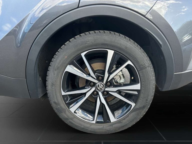 Toyota C-HR 1.8 Hybrid Team Deutschland - photo 16