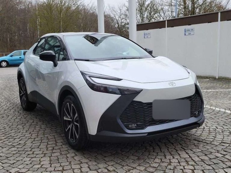 Toyota C-HR 1.8 Hybrid Black & White - photo 2