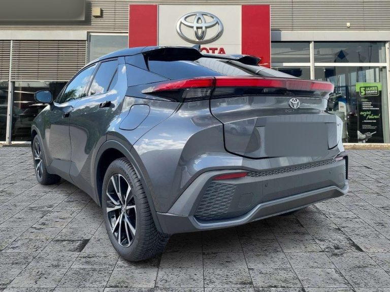 Toyota C-HR 2.0 Hybrid Team Deutschland - photo 2