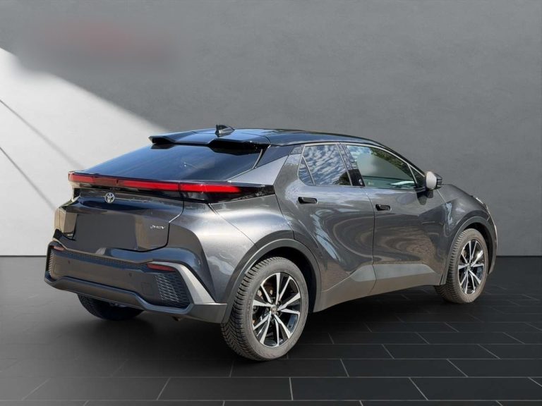 Toyota C-HR 1.8 Hybrid Team Deutschland - photo 2