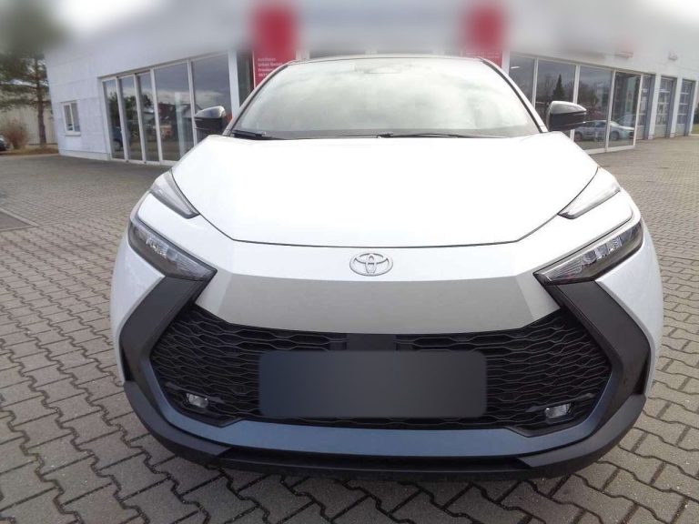 Toyota C-HR 1.8 Hybrid Team Deutschland - photo 2