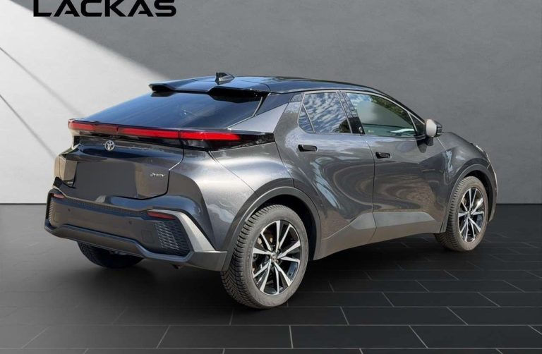 Toyota C-HR 1.8 Hybrid Team D - photo 2
