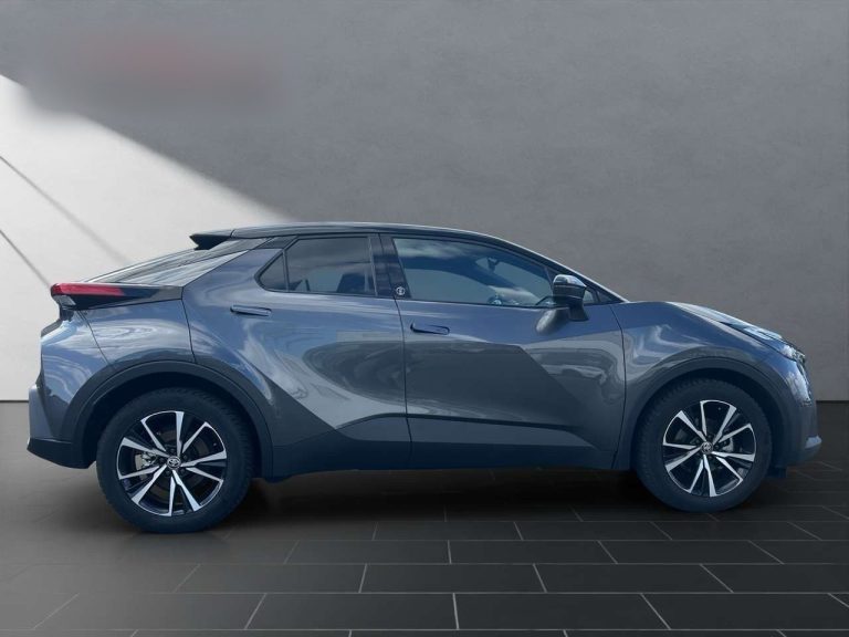 Toyota C-HR 1.8 Hybrid Team Deutschland - photo 4