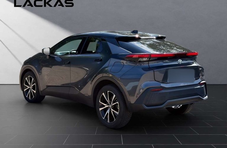 Toyota C-HR 1.8 Hybrid Team D - photo 4