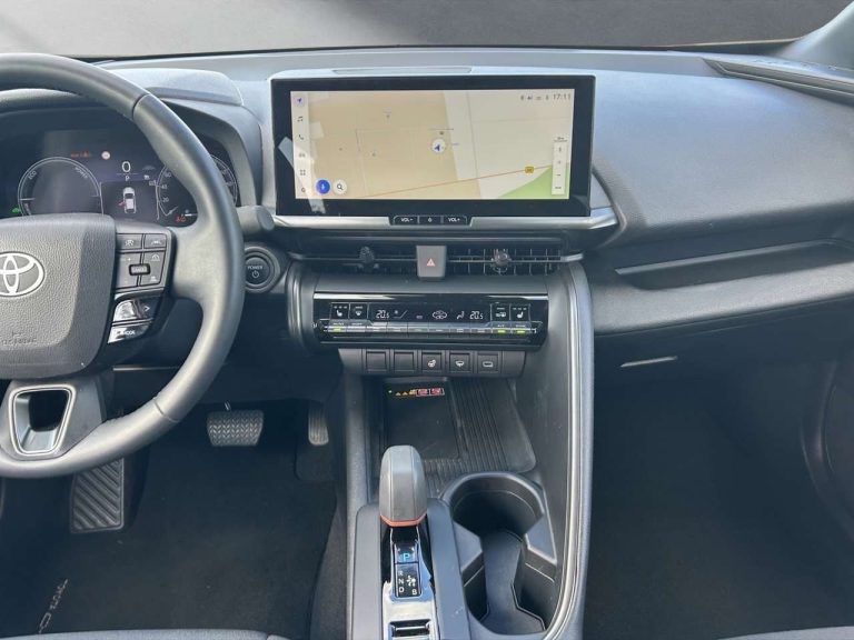 Toyota C-HR 1.8 Hybrid Team Deutschland - photo 9