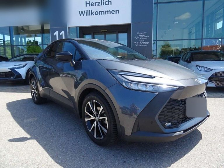 Toyota C-HR 1.8 Hybride Team Deutschland