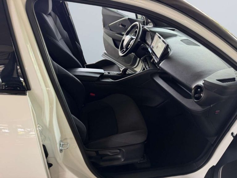 Toyota C-HR 1.8 Hybrid Teamplayer - photo 16